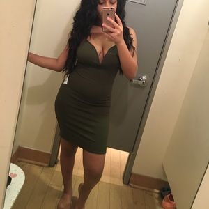 Sexy strappy midi dress olive